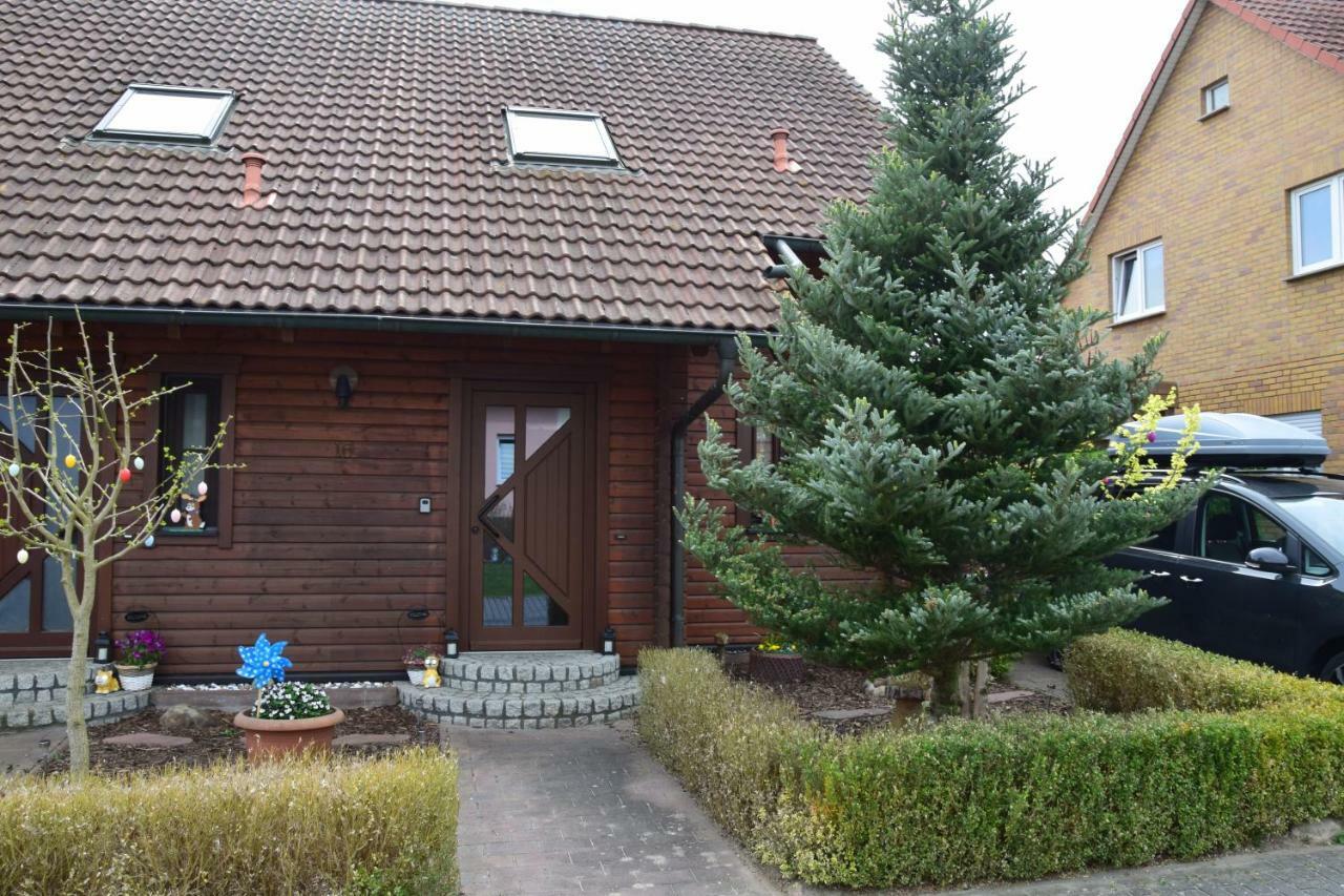 Fuenfeichener Weg 16 *
