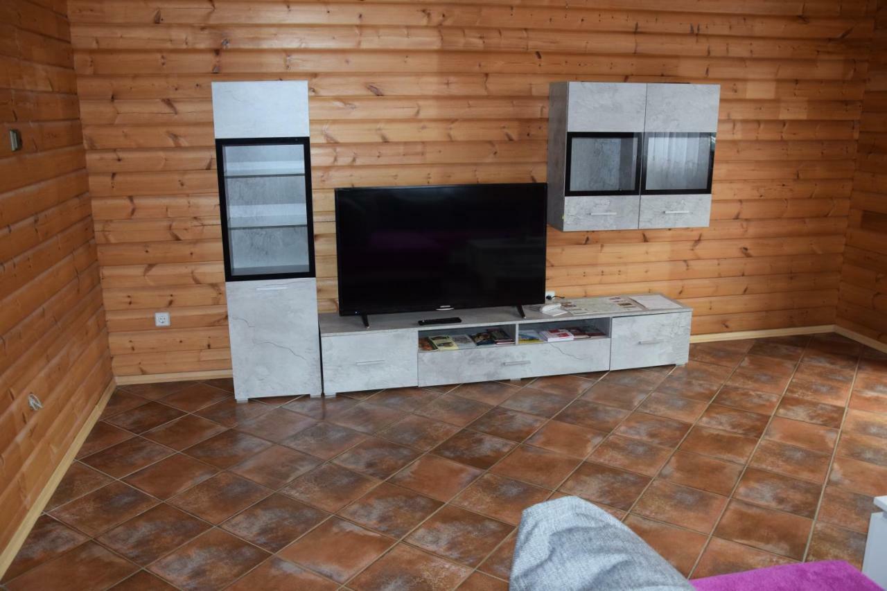 Fuenfeichener Weg 16 Apartment Eisenhuettenstadt