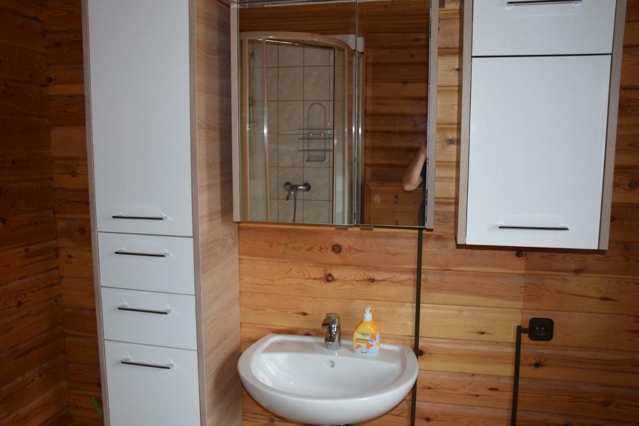 Fuenfeichener Weg 16 * Eisenhuettenstadt