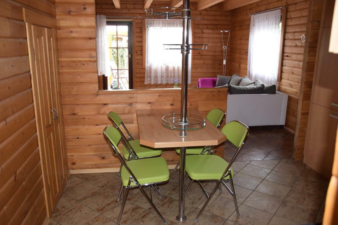Fuenfeichener Weg 16 Apartment Eisenhuettenstadt