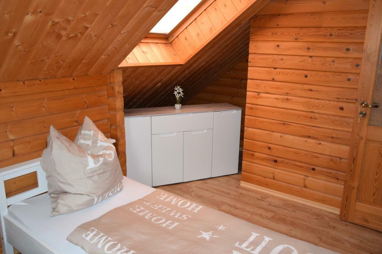 Fuenfeichener Weg 16 Appartement *